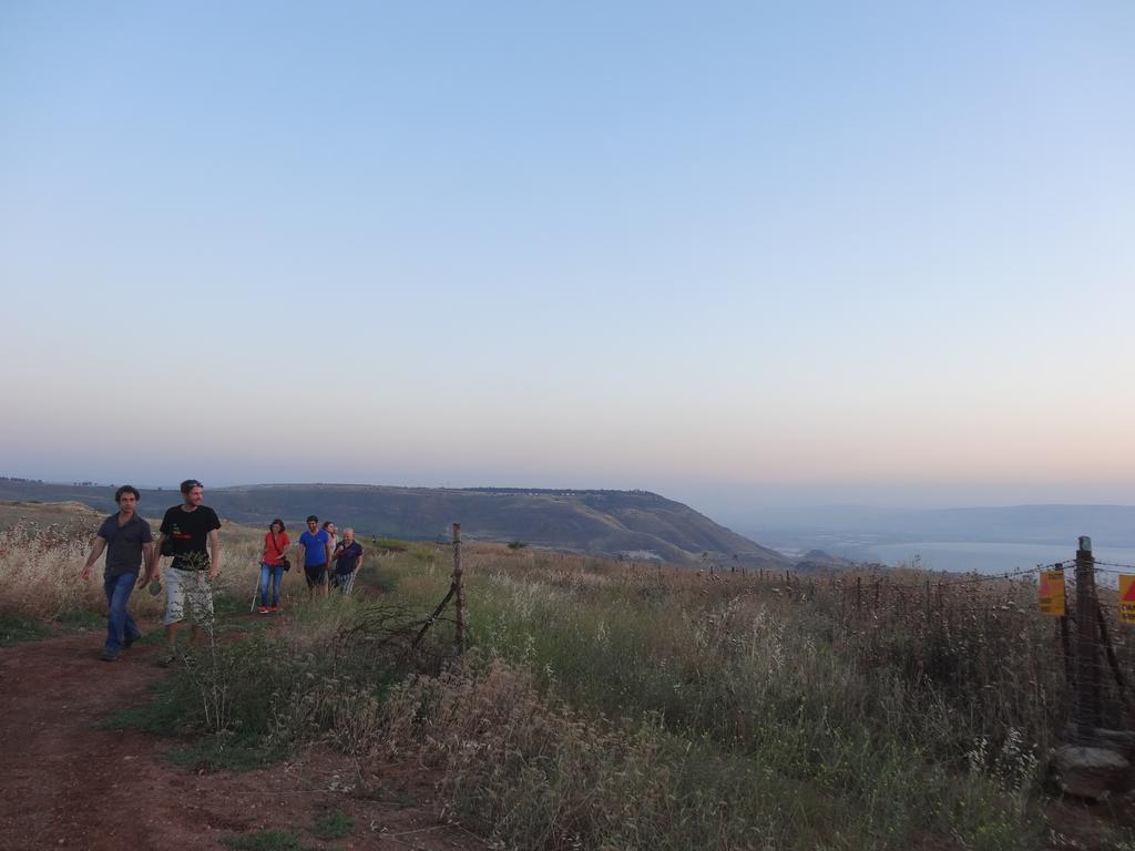 Sea Of Galilee - Genghis Khan In The Golan Giv'at Yo'av Kültér fotó